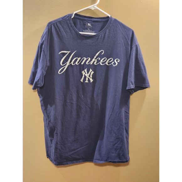 MLB New York Yankees T-Shirt Mens 2XL Baseball Navy Blue Graphic Tee - Picture 1 of 3